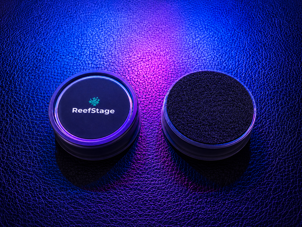 ReefStage GlowRack – Magnetisches Korallen Frag Rack fluoreszierend für Meerwasseraquarium (10 Slots, bis 15 mm Glas)